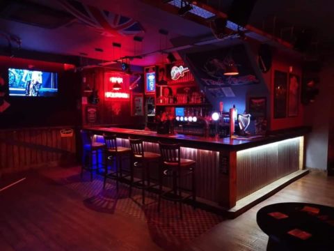Iconic live music bars close temporarily during virus outbreak